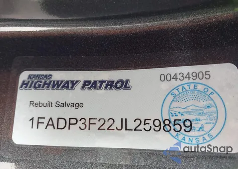 2018 Ford Focus Se z USA, uszkodzony, nr VIN 1FADP3F22JL259859